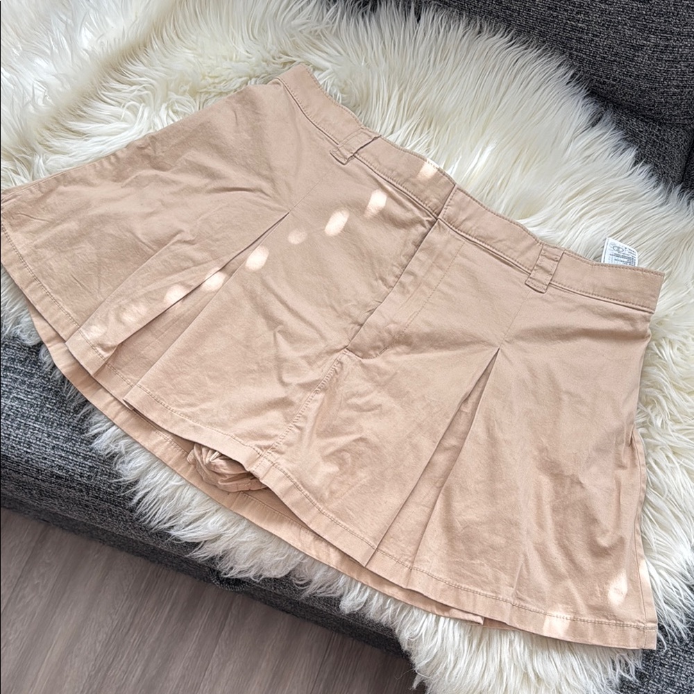 Abercrombie & Fitch Tan Skater Mini Skirt Pleated Casual